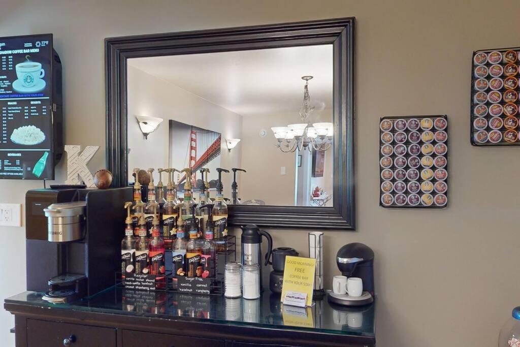 Tacit Shadow Resort Shangri-La King Suite, Gym, Coffee Bar, Hot-Tub, Free Laundry, Food Available Parowan エクステリア 写真